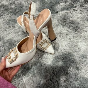 SHEIN white mid heels